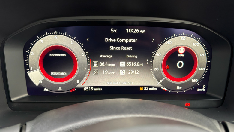 Nissan Juke 1.0 DiG-T N-Connecta 5dr Petrol Hatchback